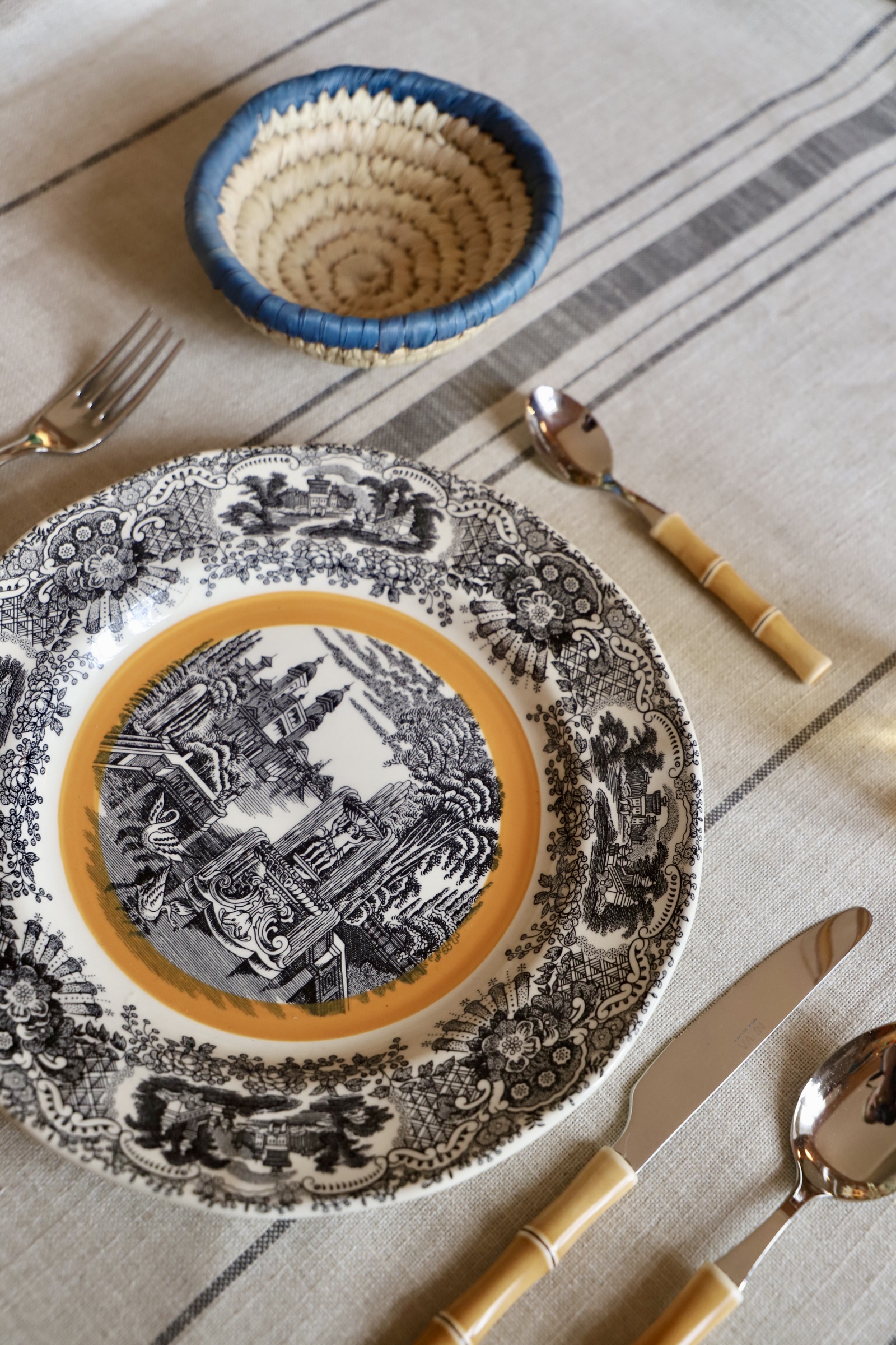 Panerita trenzada azul