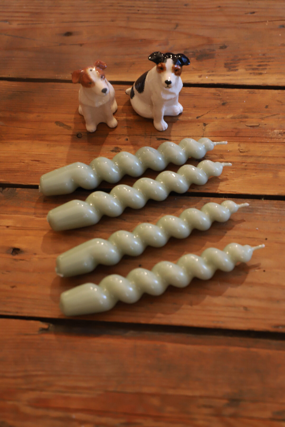 Estuche 4 velas espiral verde claro