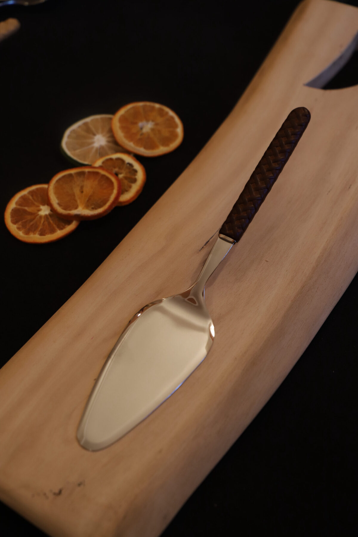 Pala de Tarta marrón