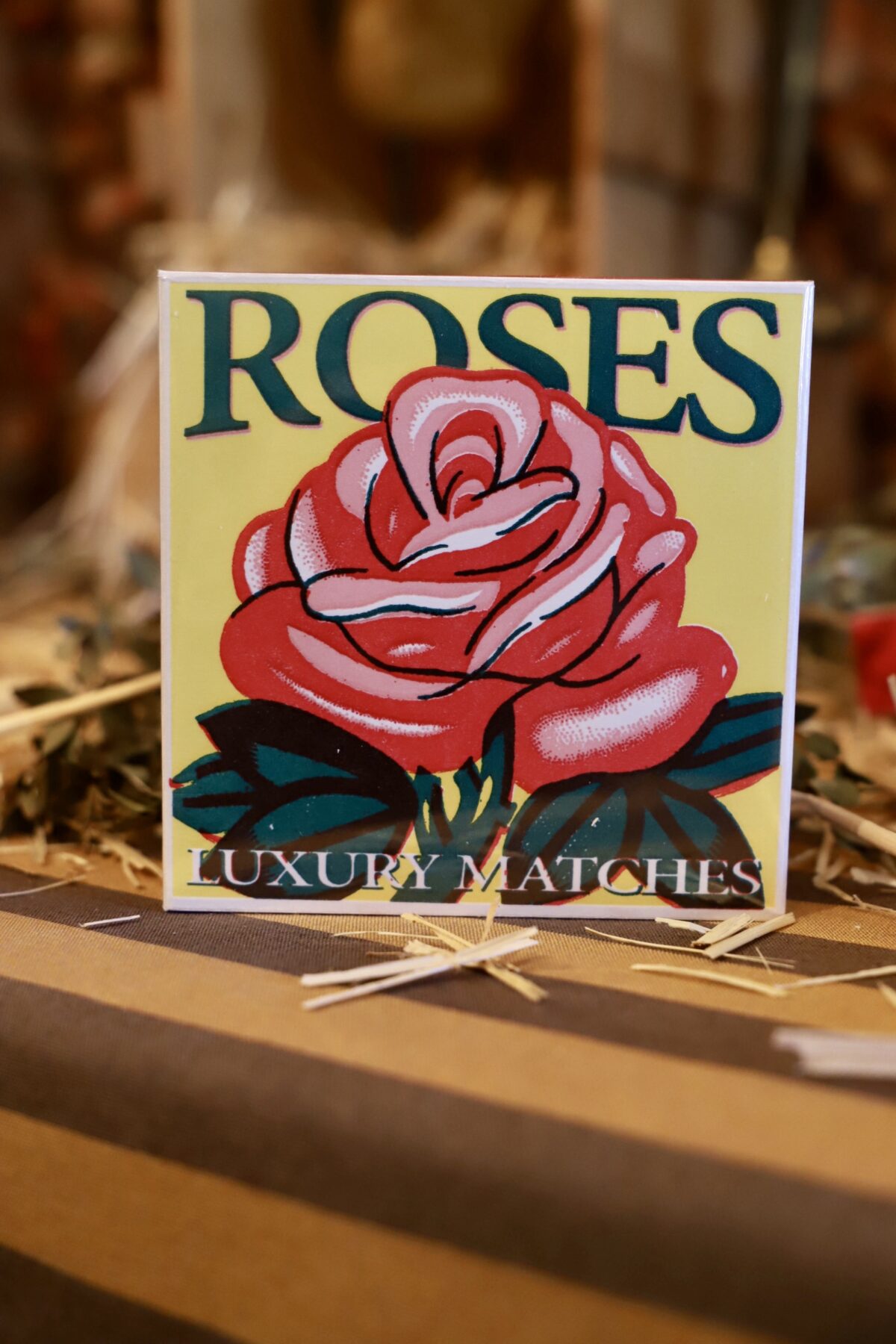 Caja cerillas red roses