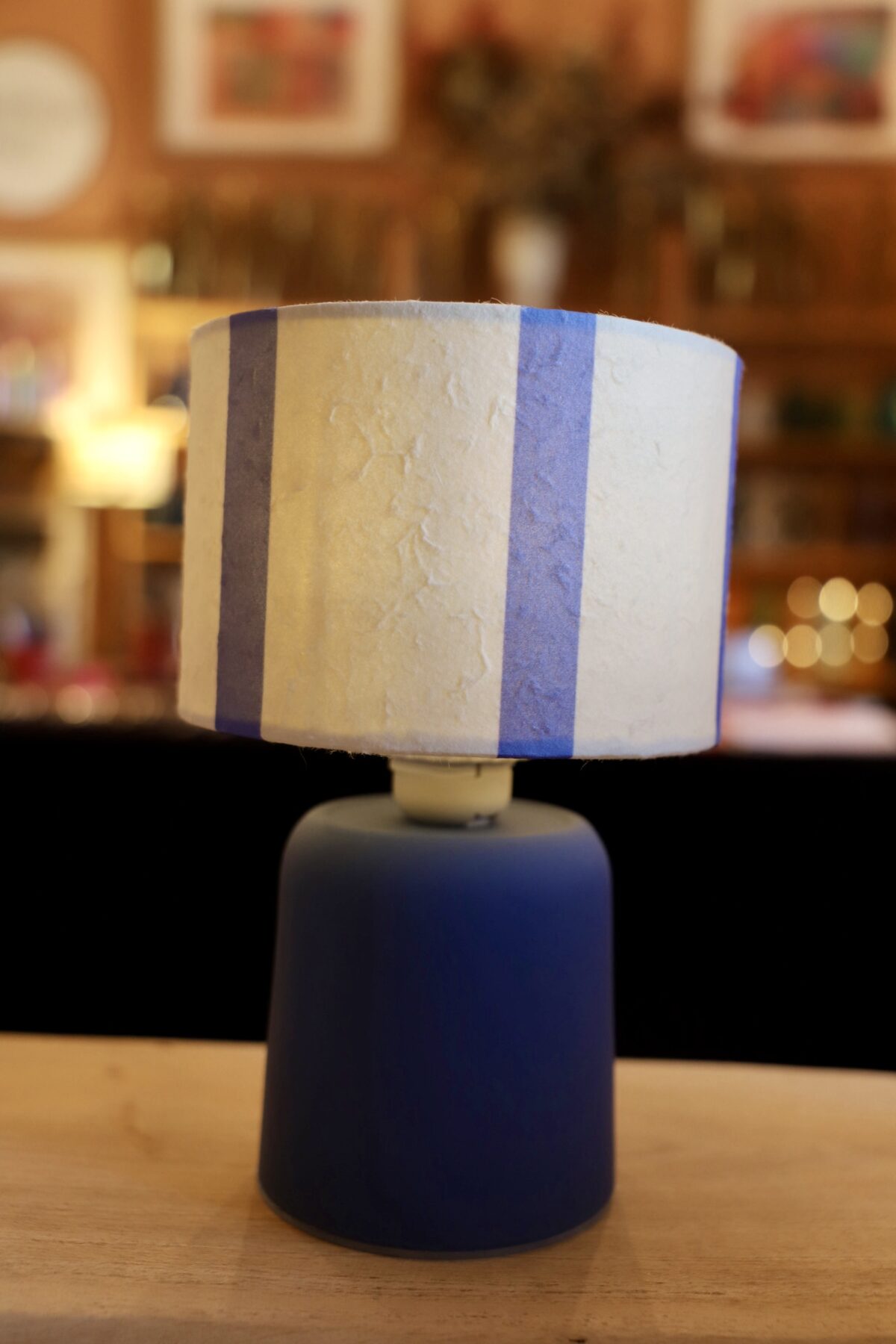 Lamparita inalámbrica azul