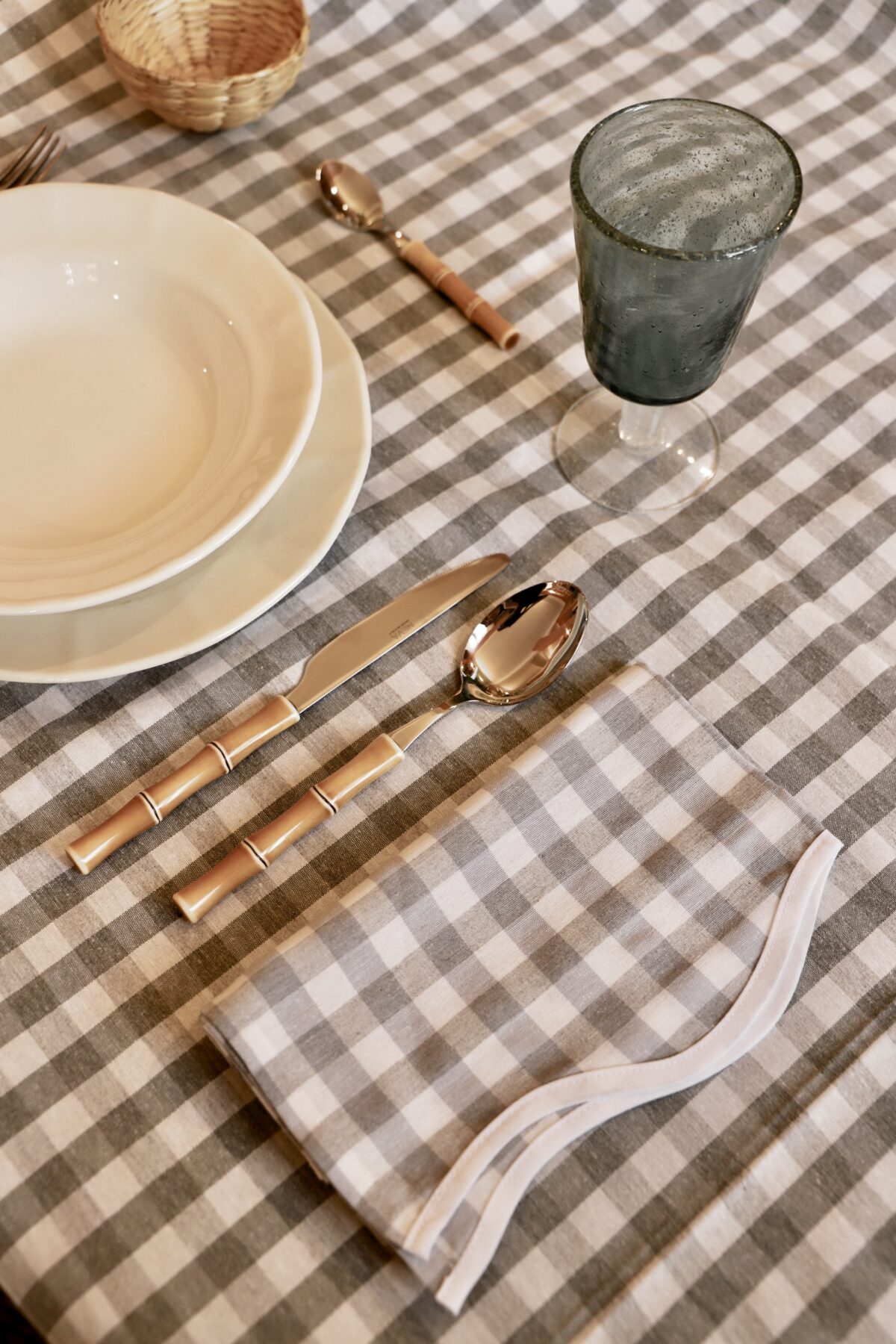 Servilleta vichy gris y blanco